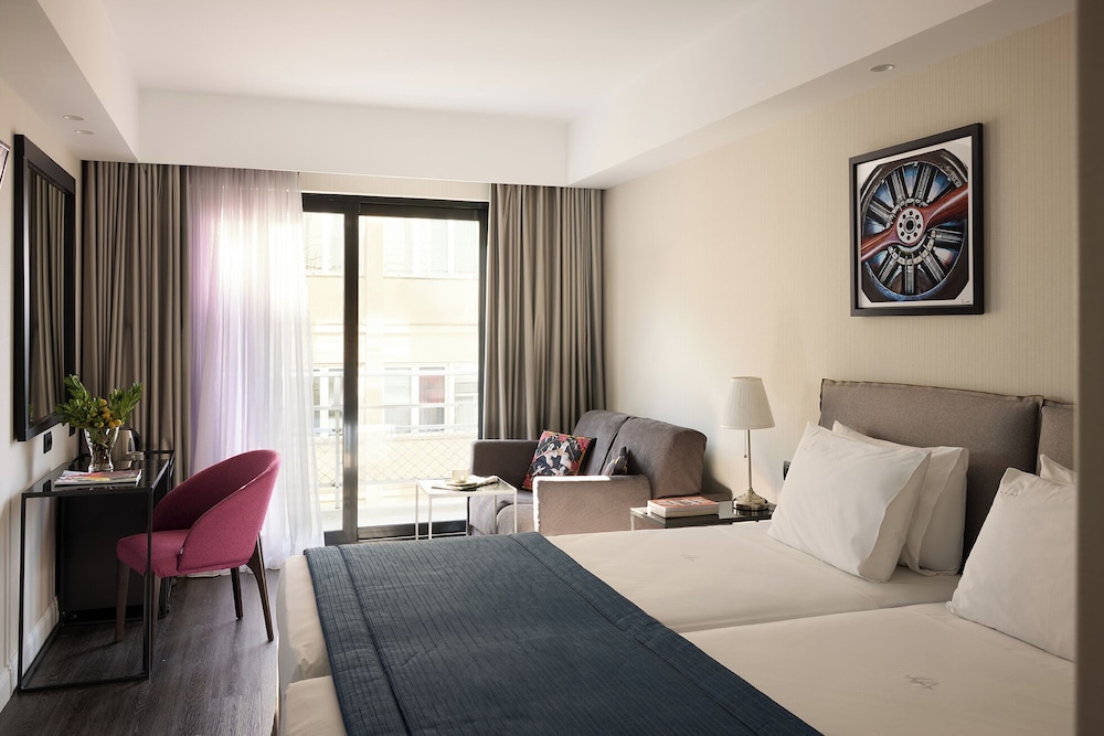 Astor Hotel 14/69