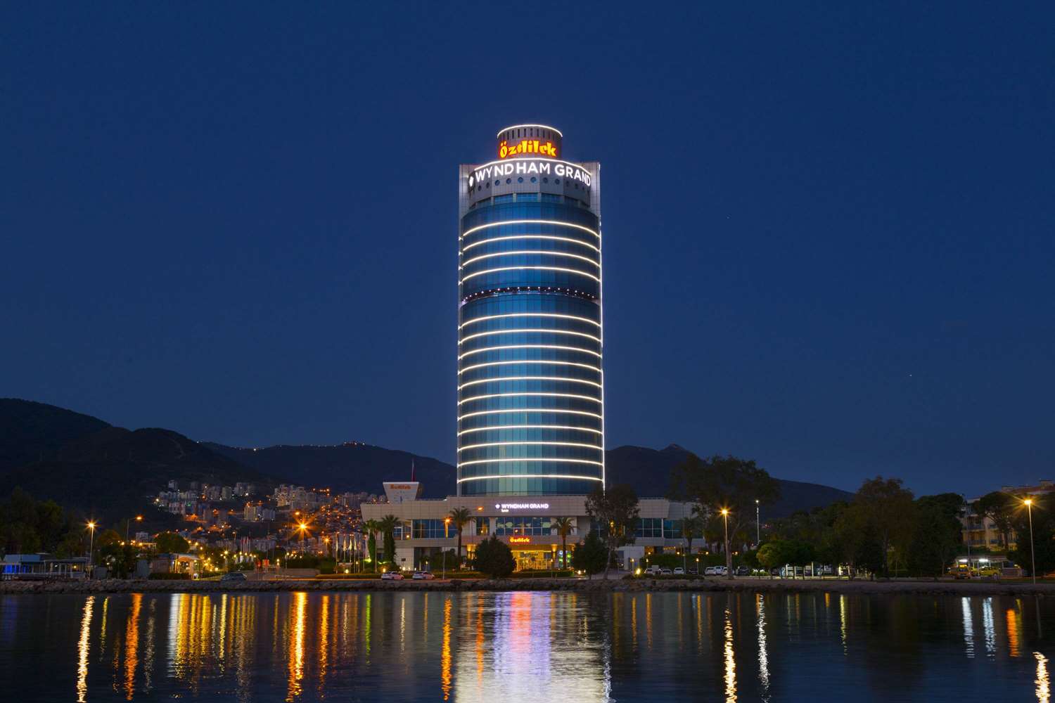 Wyndham Grand Izmir Ozdilek Thermal & Spa 32/41