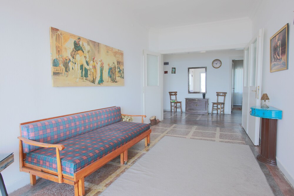 Tunc Otel 29/50