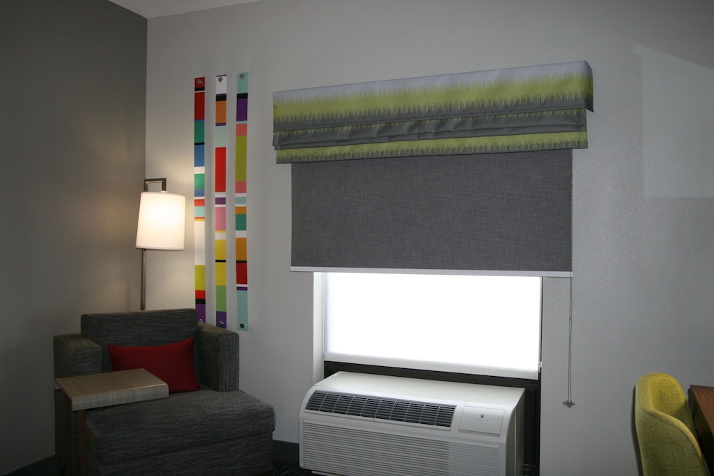 Hampton Inn Clarion 8/31