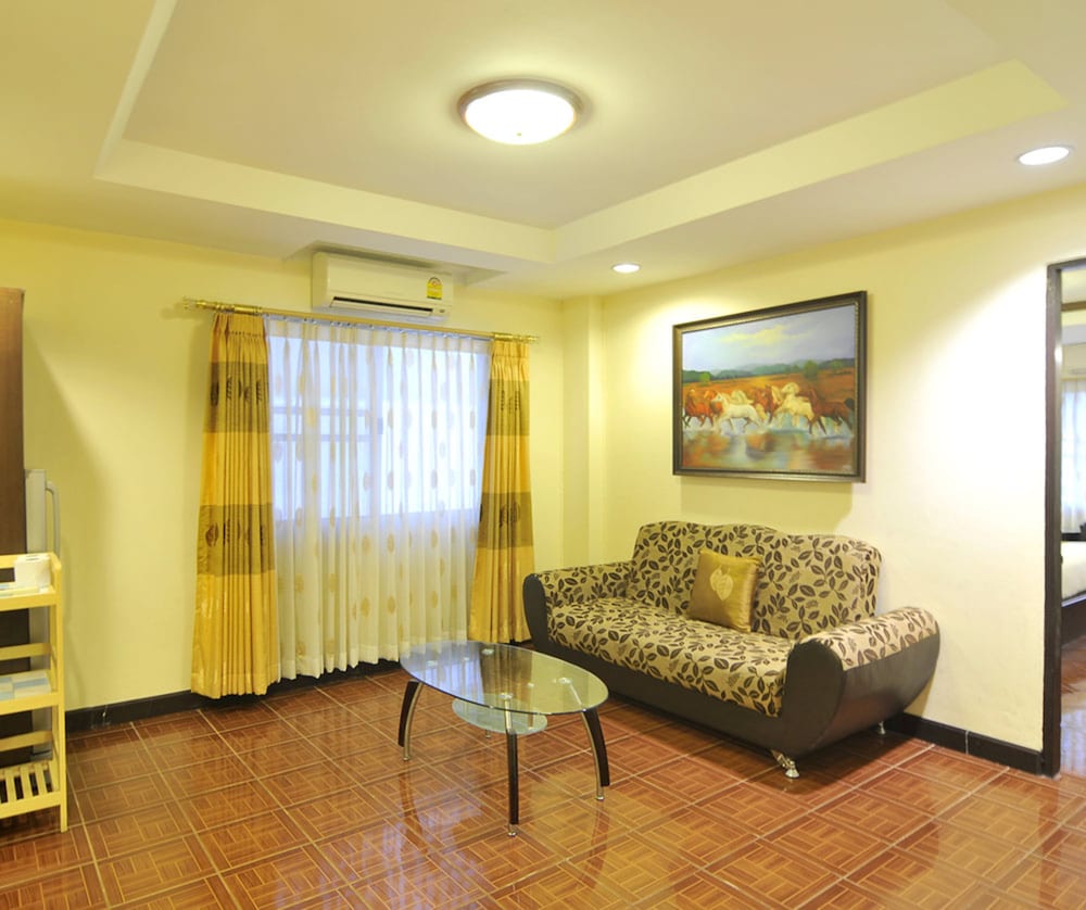 Malaysia Hotel 40/53