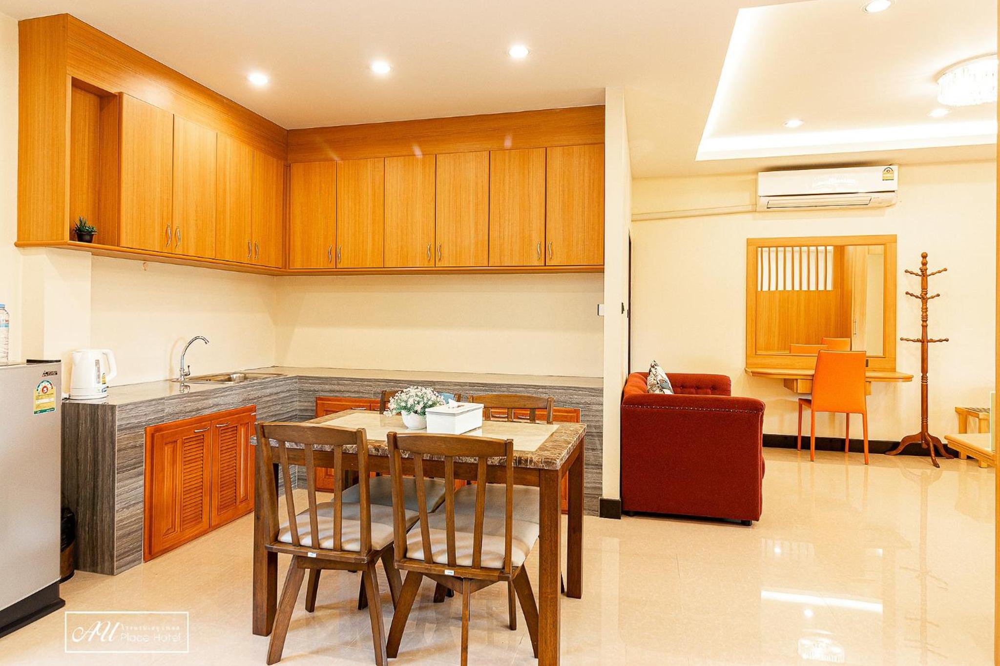 Au Place Hotel 56/61