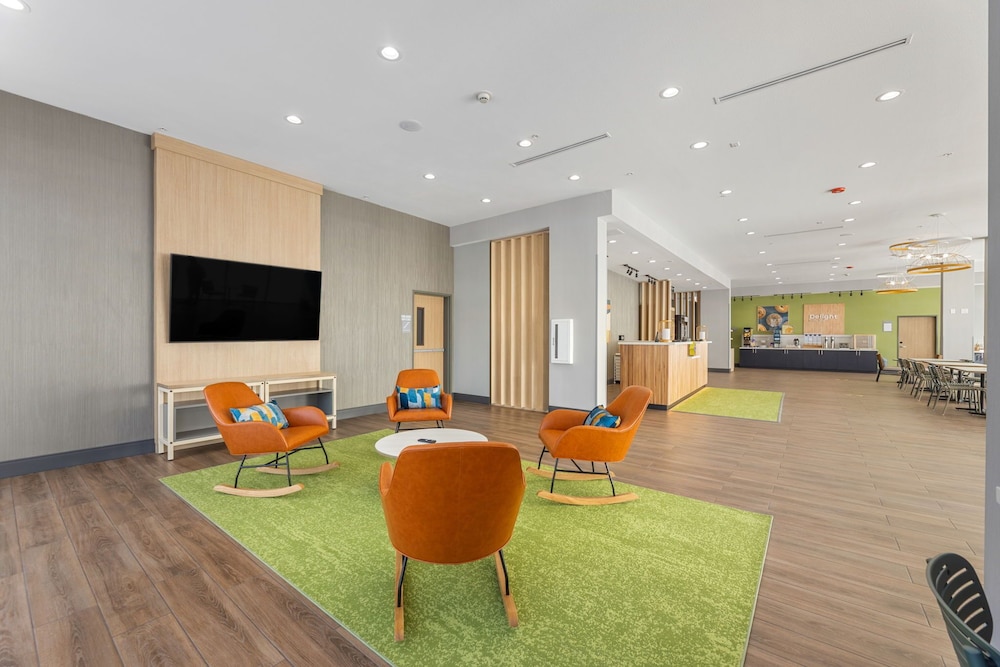 Spark by Hilton Garland Dallas East 32/42