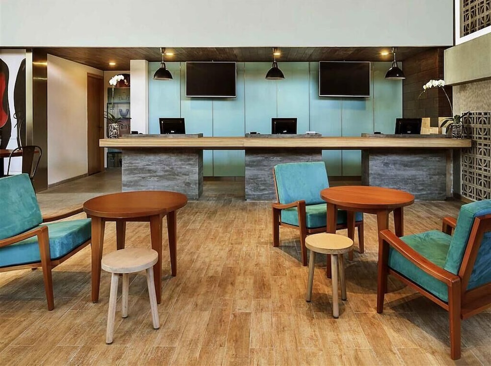 Luminor Hotel Legian Seminyak 37/50