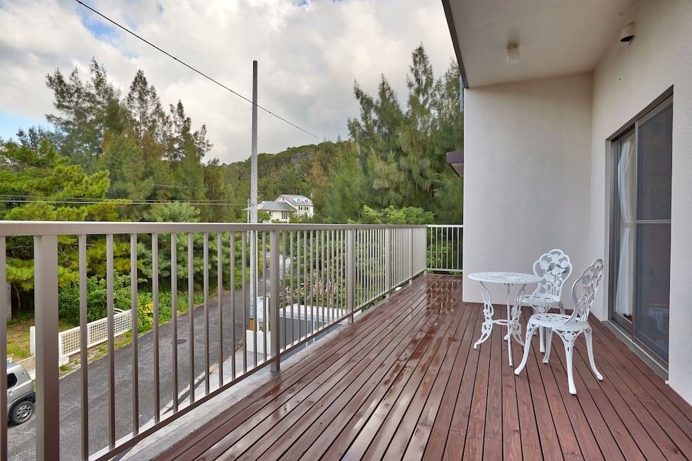 The Pool Resort Villa HASTAMANANA (ex. Pension Hasta Manana) 24/42