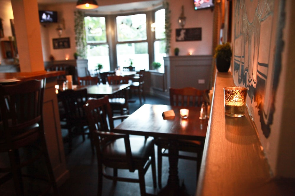 Rowton Poplars Hotel 32/38