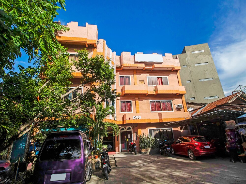 La Maria Pension & Tourist Inn Hotel 6/51