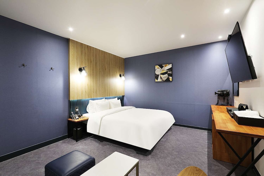 Mariposa Hotel Songtan 19/48
