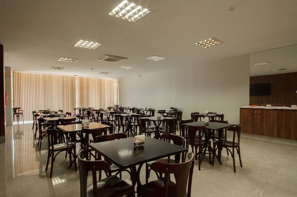 Brisa Tower Hotel 39/45
