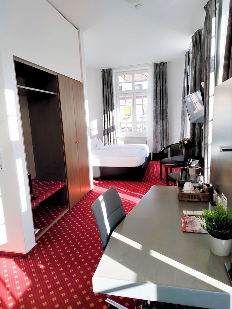 Hotel Schwert 45/50