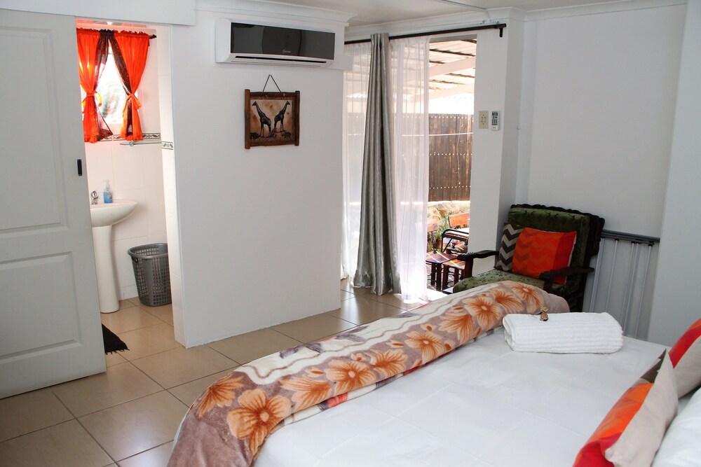 Memra Guest House 3/50
