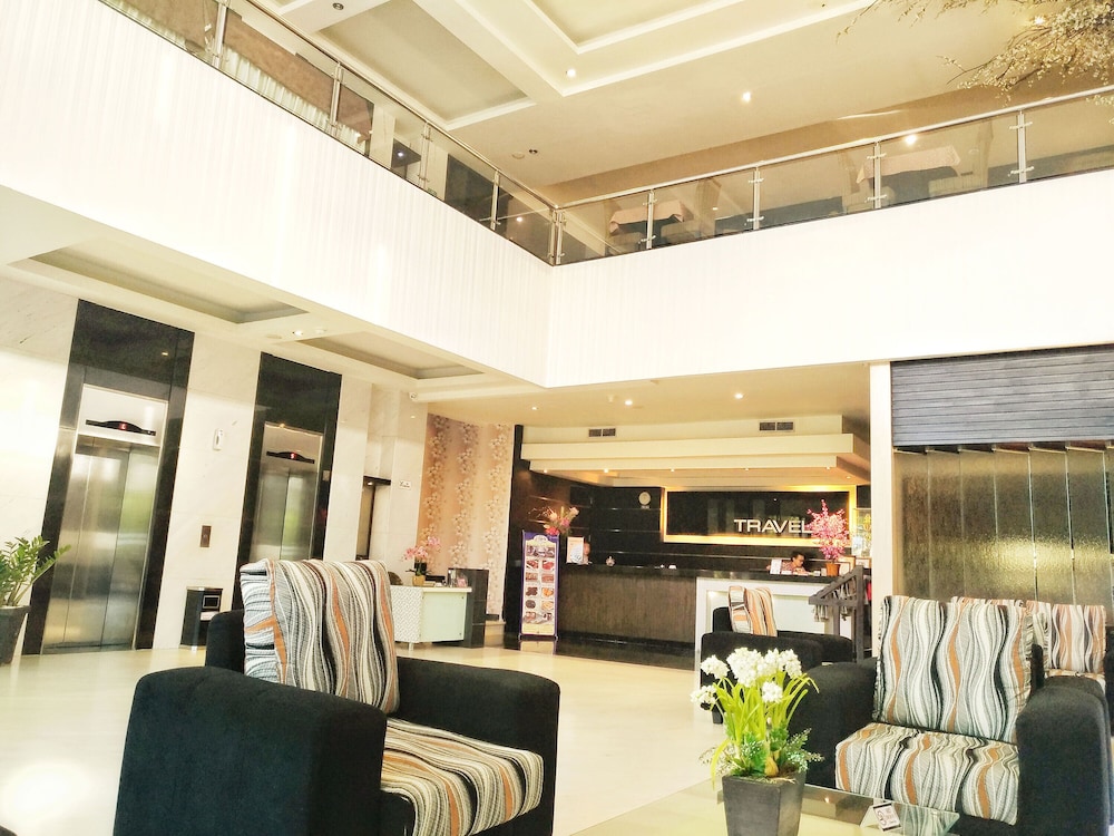 Travello Hotel Manado 25/32