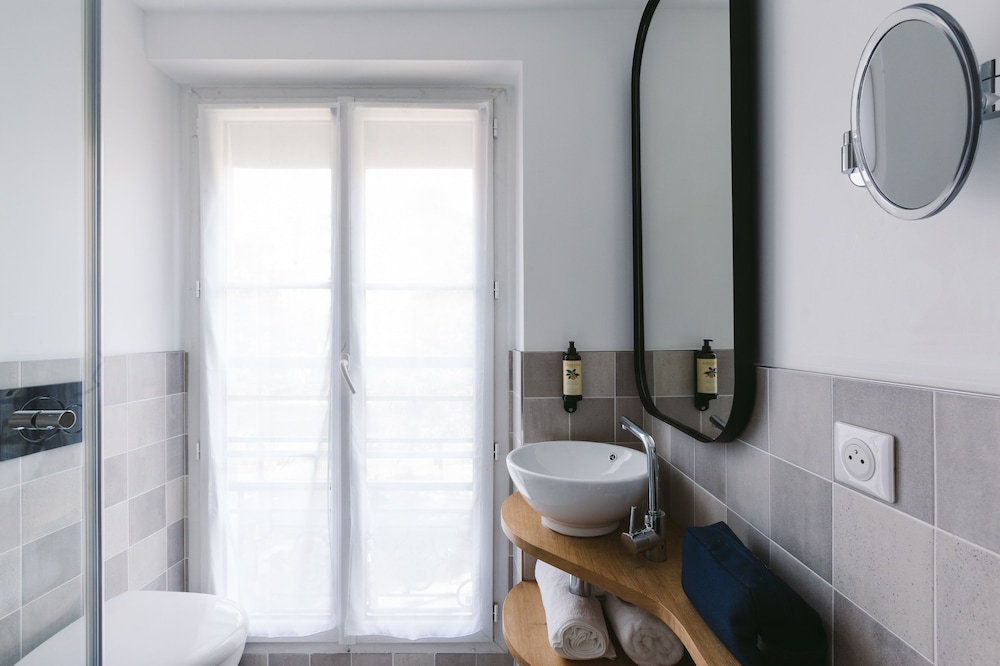 Le Petit Cosy Hotel 11/69