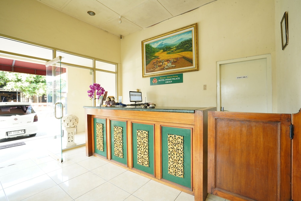 Grand Rosela Yogyakarta Hotel 8/74