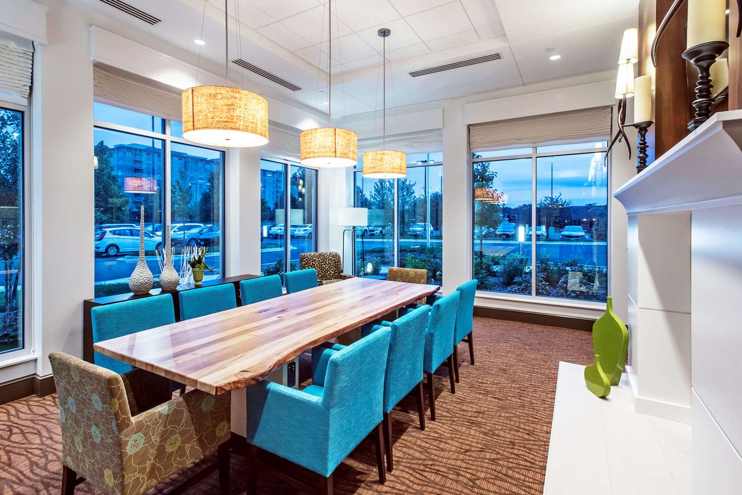 restaurant cafeteria