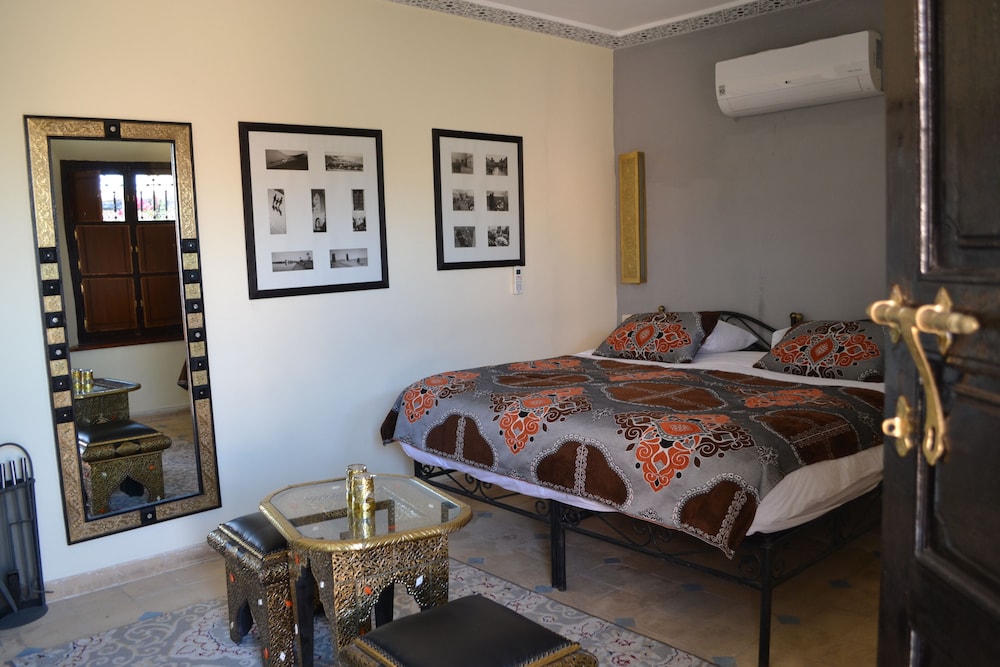 Riad Bayti 41/56