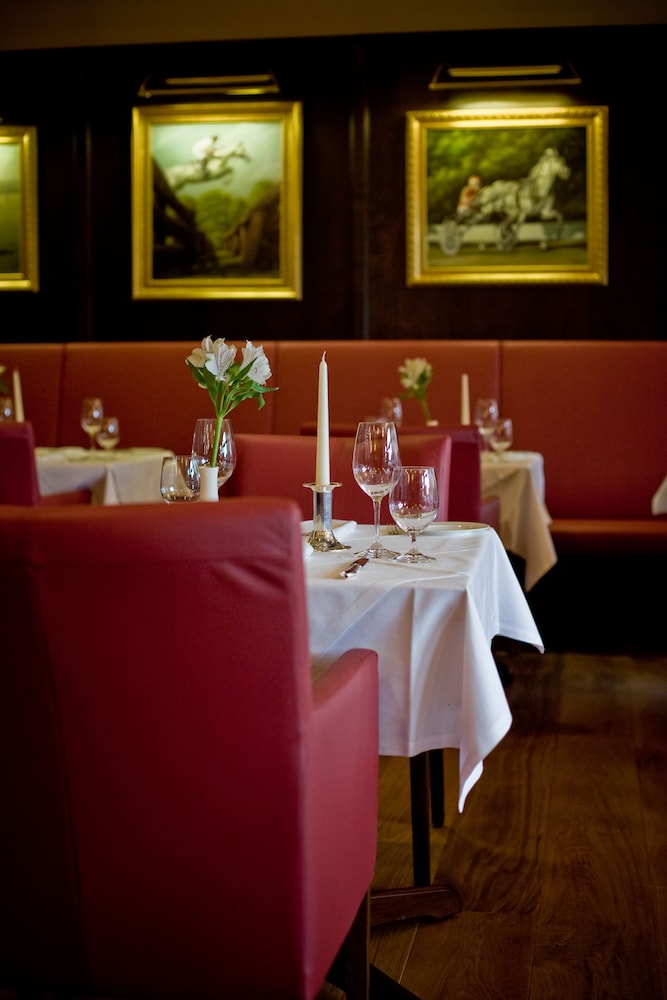 Schlosshotel Wendorf 32/50