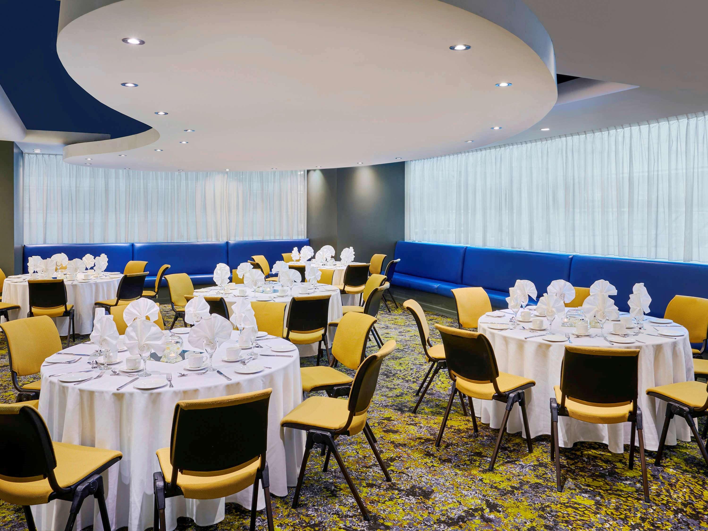 Restaurant-cafeteria