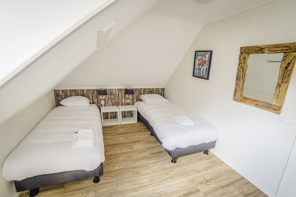 4 Bedrooms, Luxury, House, 8 Beds, Sauna