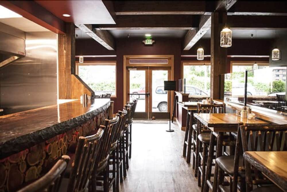 Sitka Hotel And Restaurant 36/45