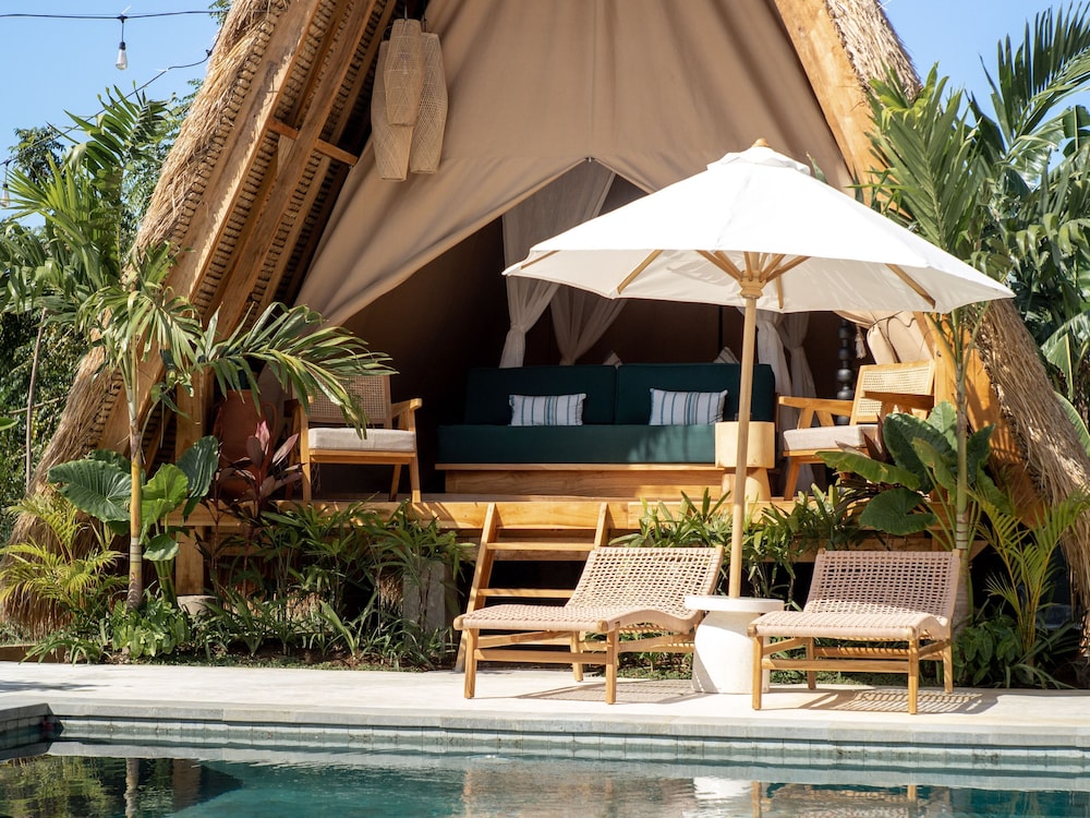 Dejama Glamping Resort Lombok in Mertak