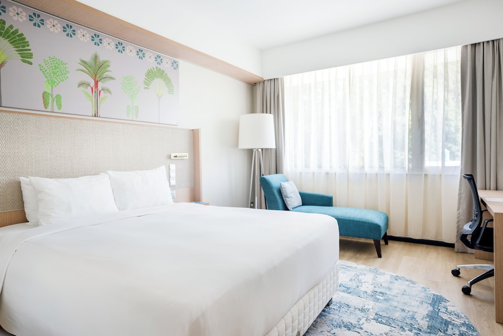 Radisson Hotel Brunei Darussalam 12/50