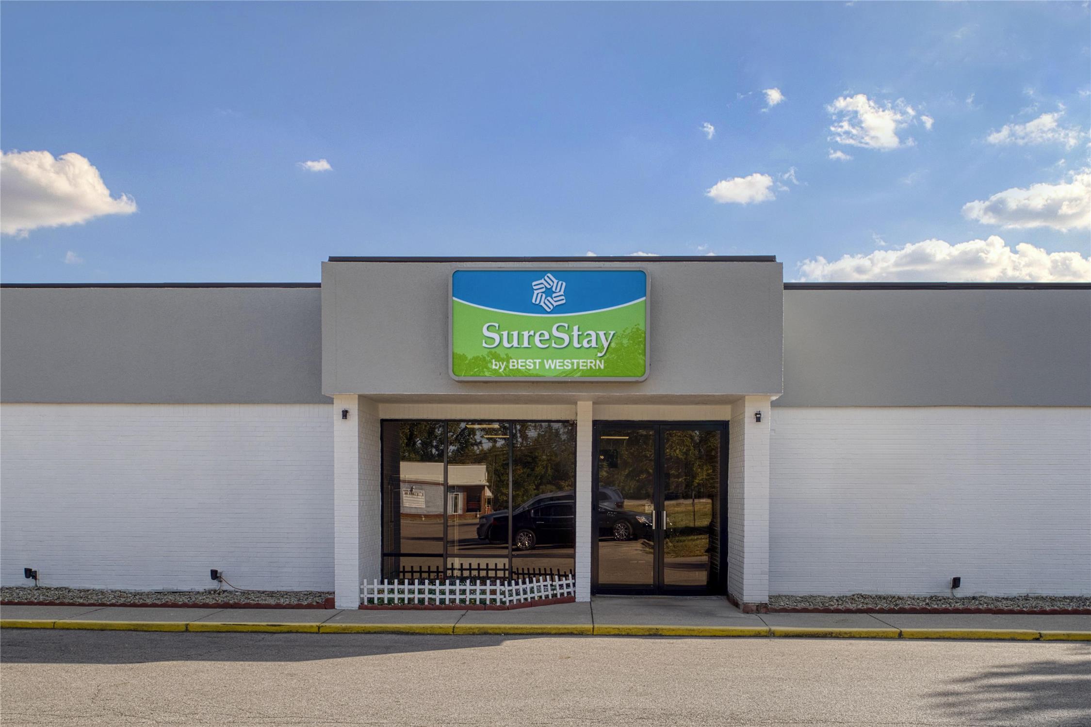 SureStay by Best Western Greenville 21/22