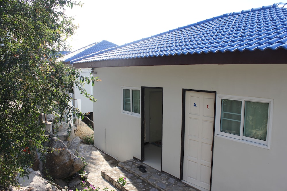 Koh Sichang Unseen 4/40