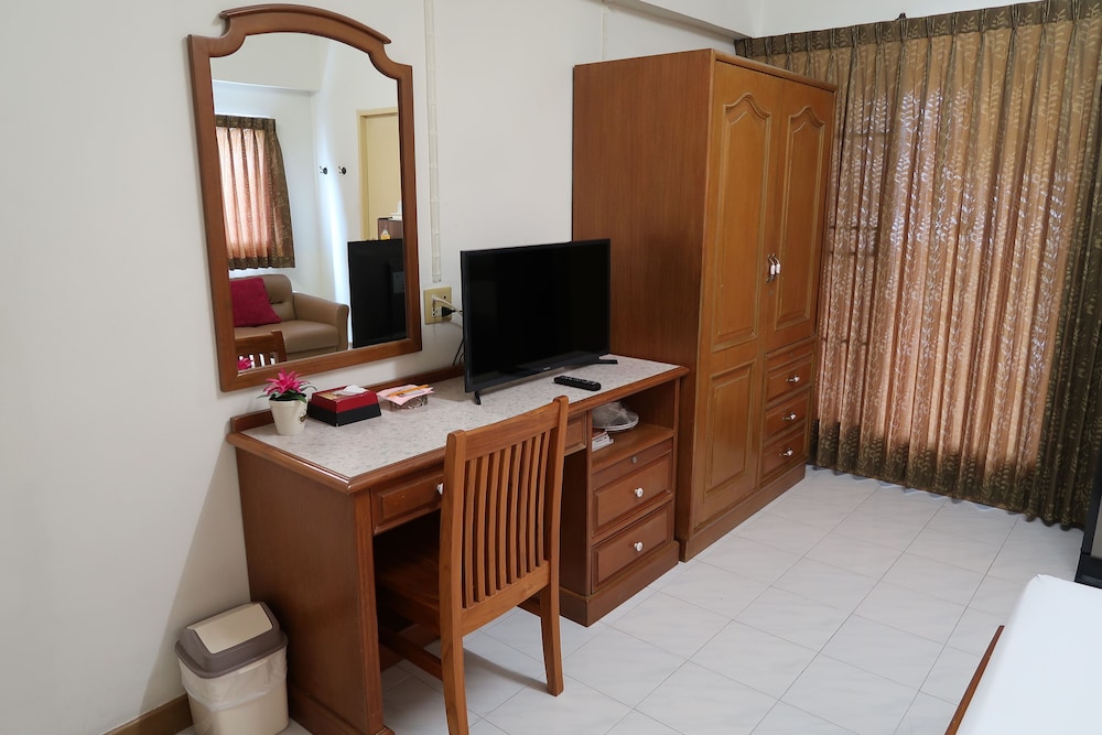 Phawana Sweet Hotel 39/43