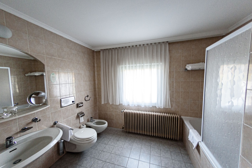 Hotel Sport - Terme Krka 23/75