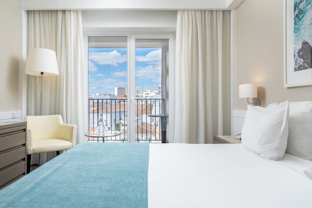 Standard, Single, Double Bed, City View