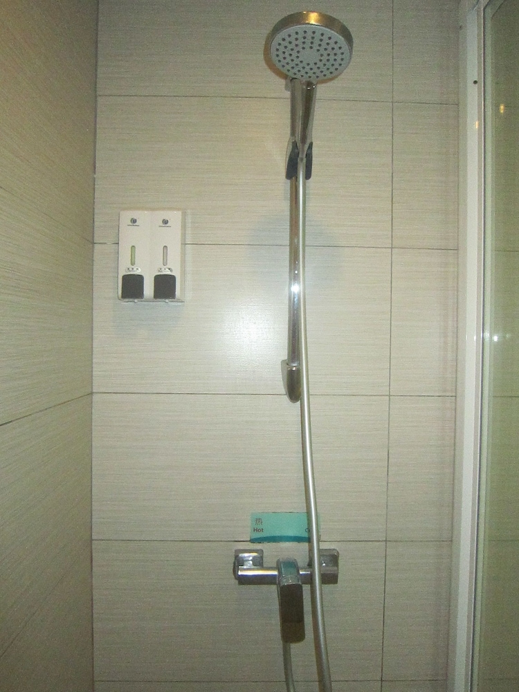 City Comfort Inn Puchong 39/56