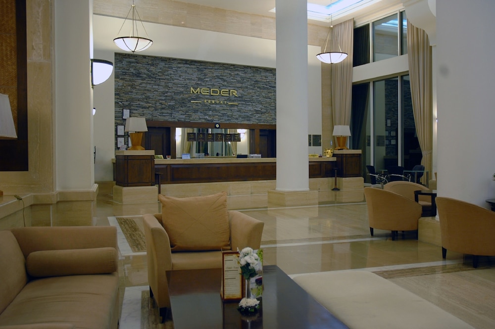 Meder Resort 30/50