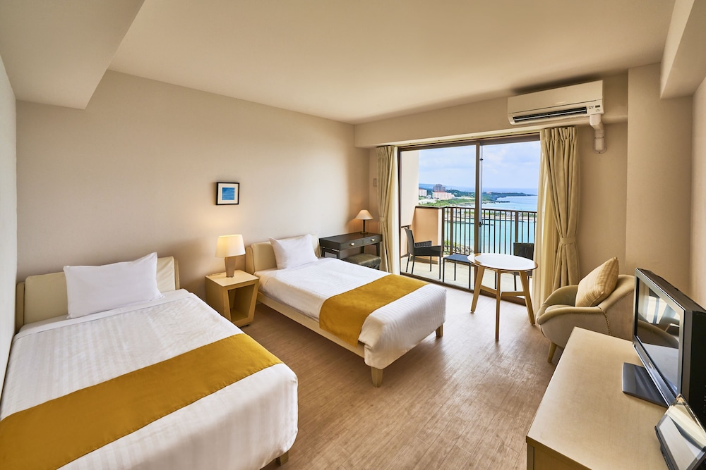 Hotel Breezebay Marina 26/71