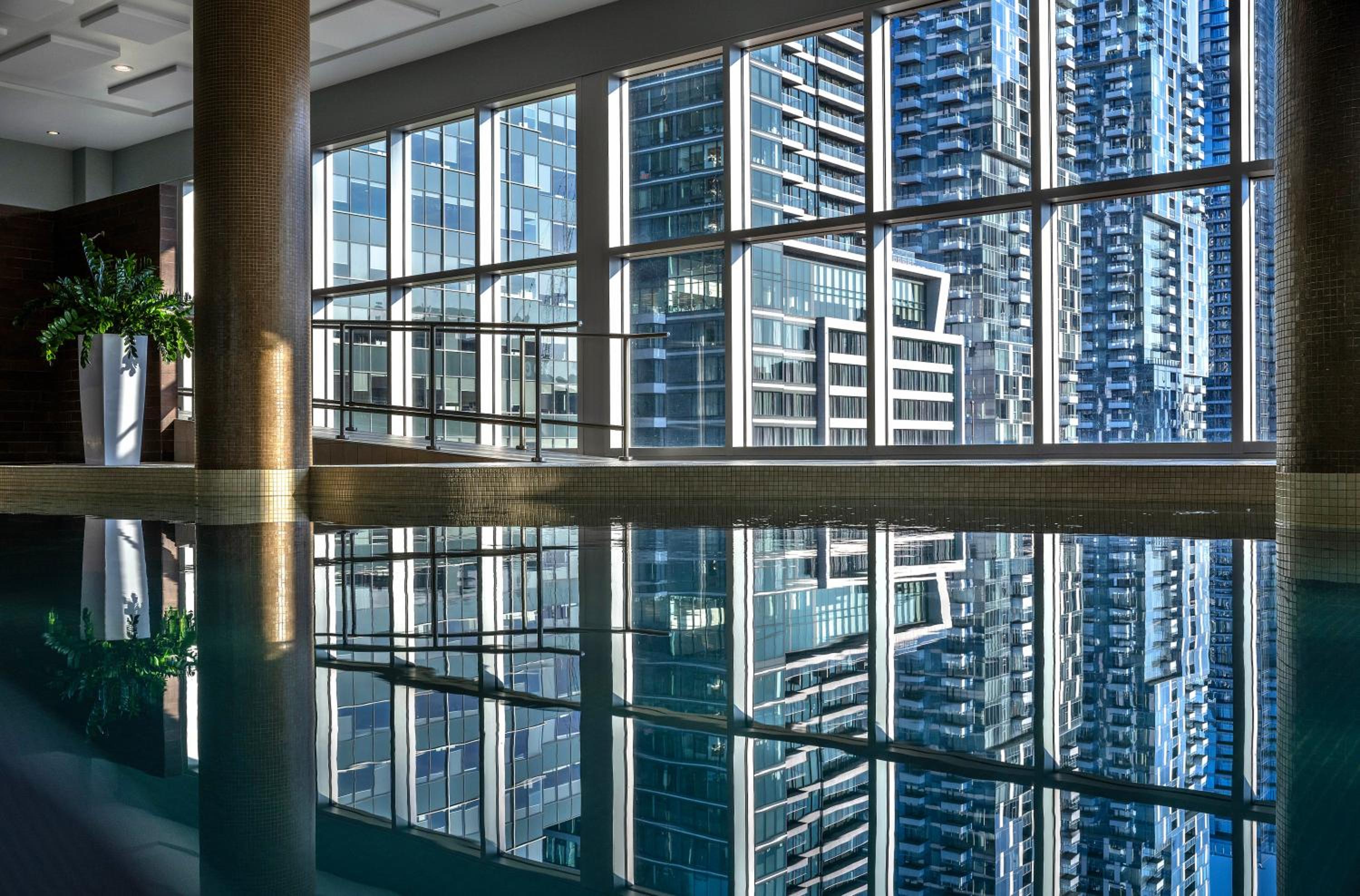 Warwick Le Crystal - Montreal in MONTREAL