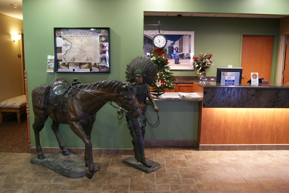 Country Hearth Inn & Suites Edwardsville St. Louis 11/51
