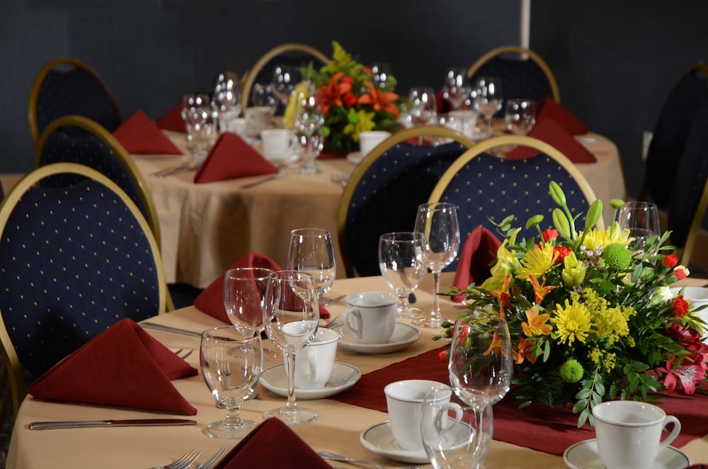Sternwheeler Hotel & Conference Centre, Trademark by Wyndham 44/56