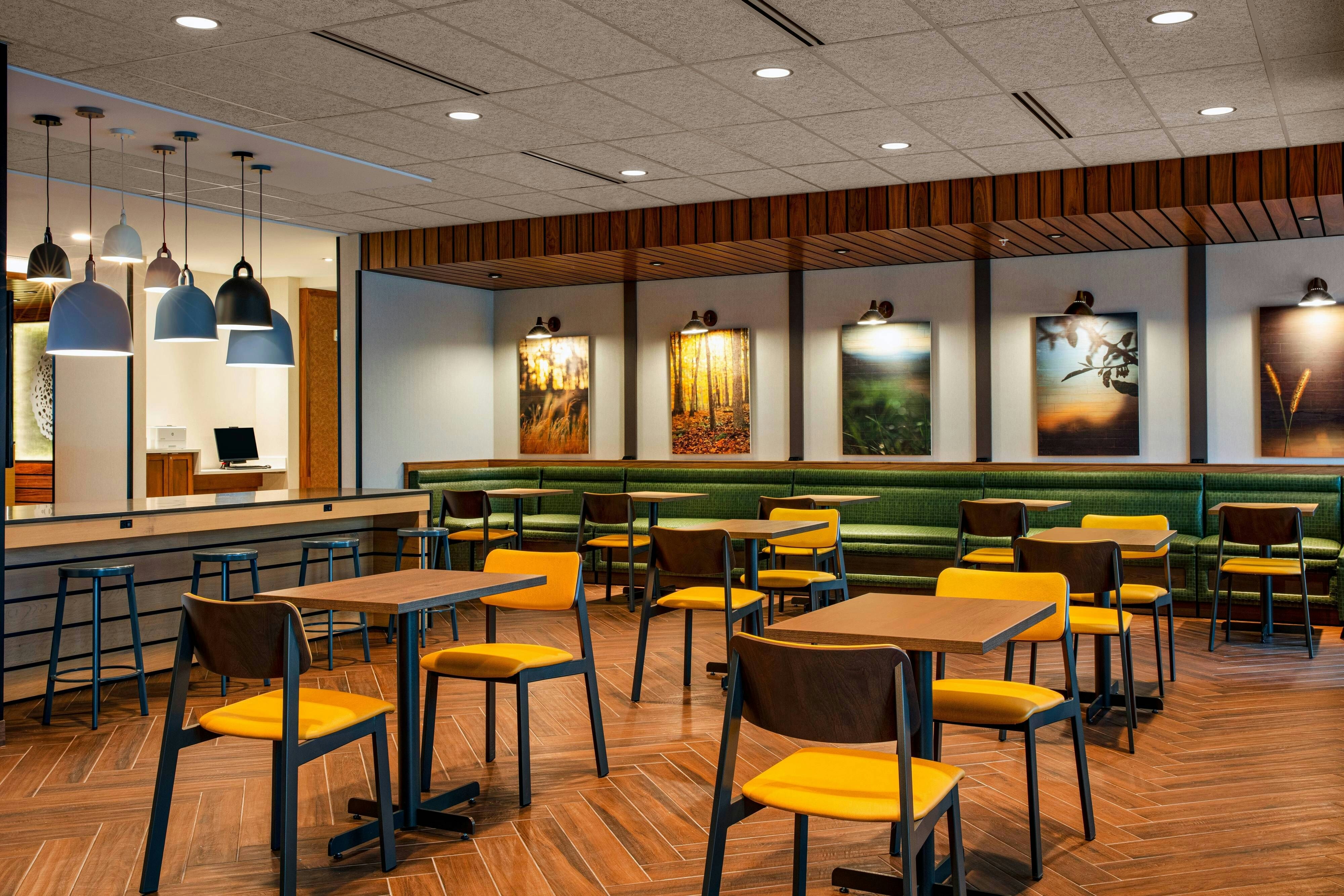 Fairfield Inn & Suites by Marriott Harrisburg West/Mechanicsburg 10/20