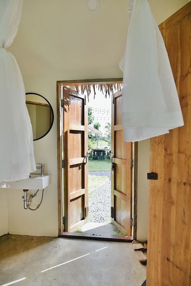 Doowall Hotel 7/52