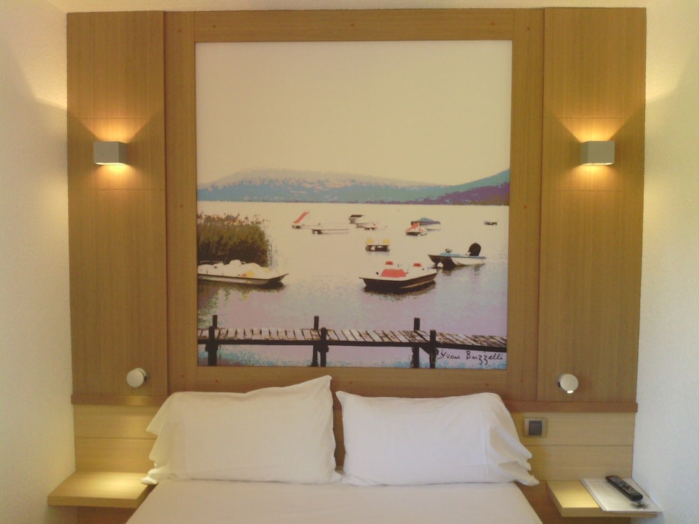Ibis Styles Annecy Gare Centre 17/58