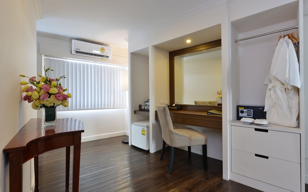 Siam Champs Elyseesi Unique Hotel 36/50