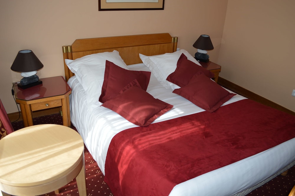 6VH Hotel 30/50