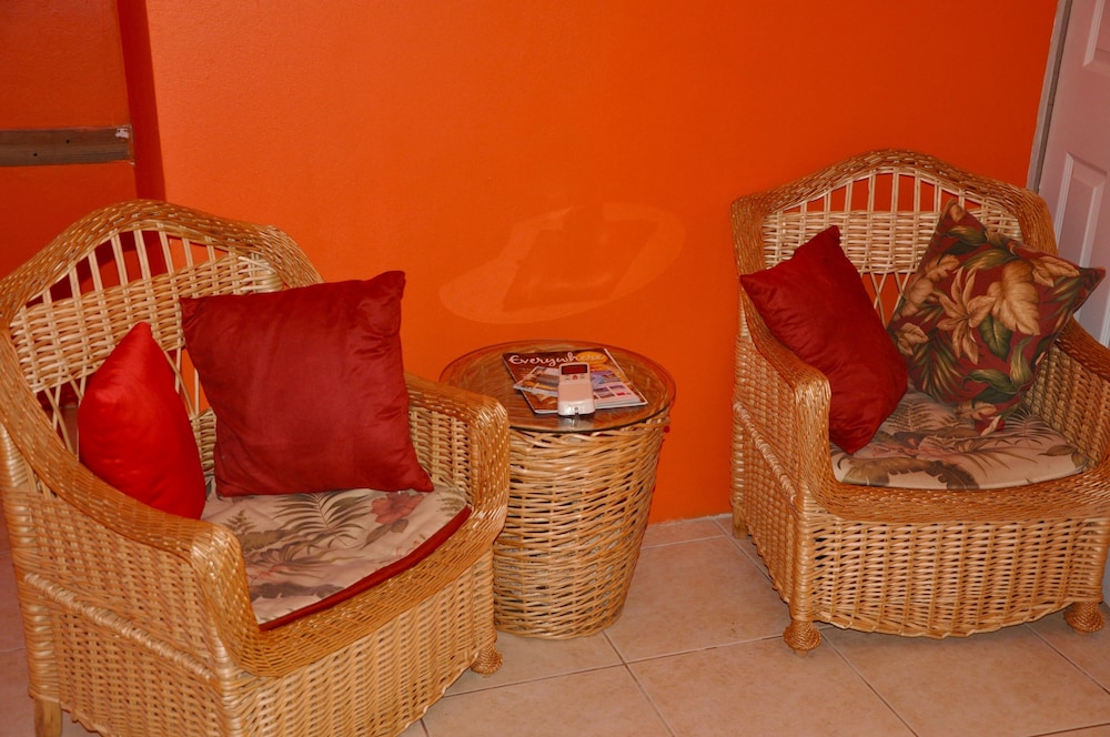 Fish Tobago Guesthouse 34/69