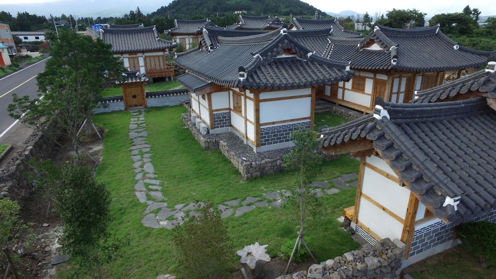 Canopus Resort Pension 45/50
