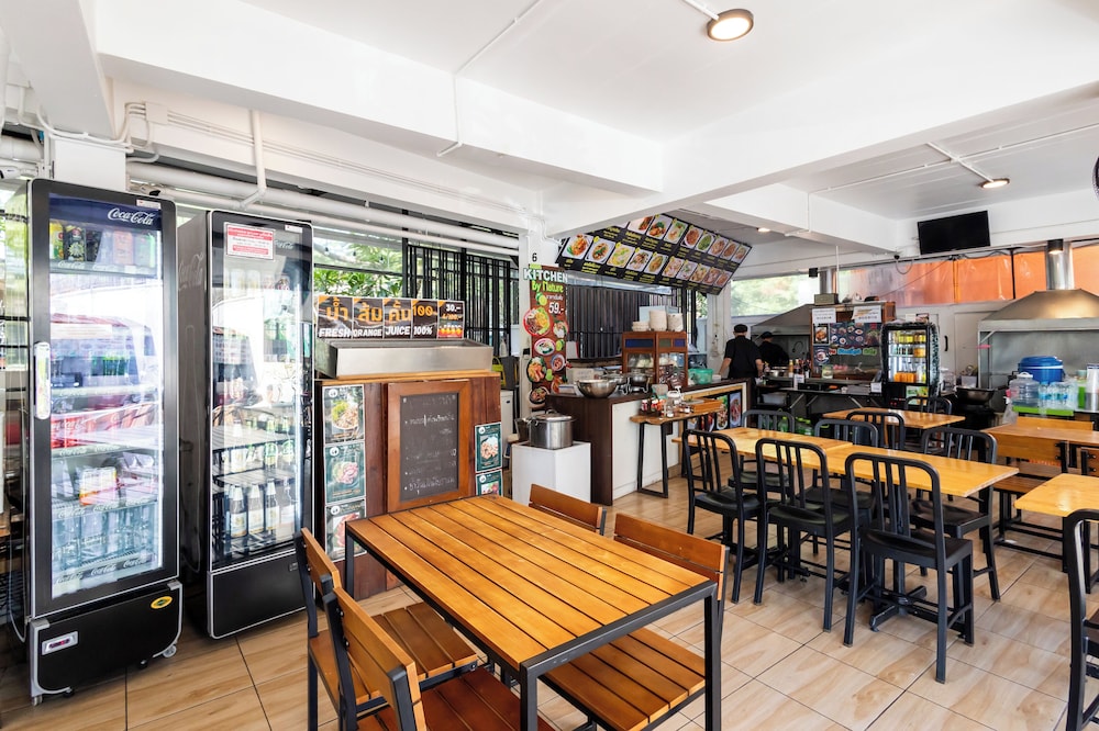 Capital O 564 Nature Boutique Hotel (ex OYO 564) 51/54