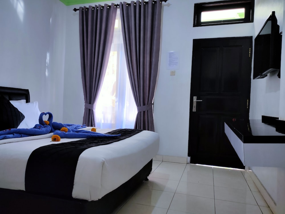 Pondok DenAyu Homestay 15/50