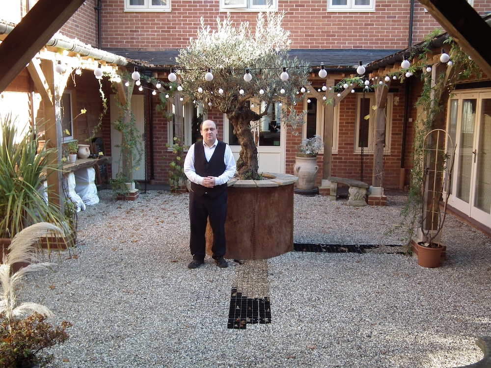 The Kingsley at Eversley 8/48