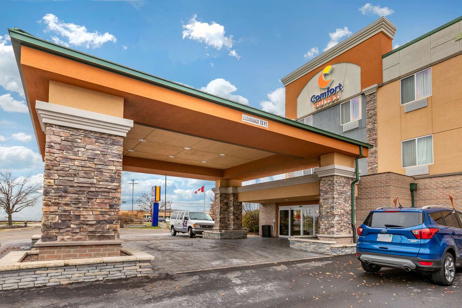 Comfort Suites Southgate-Detroit 32/33