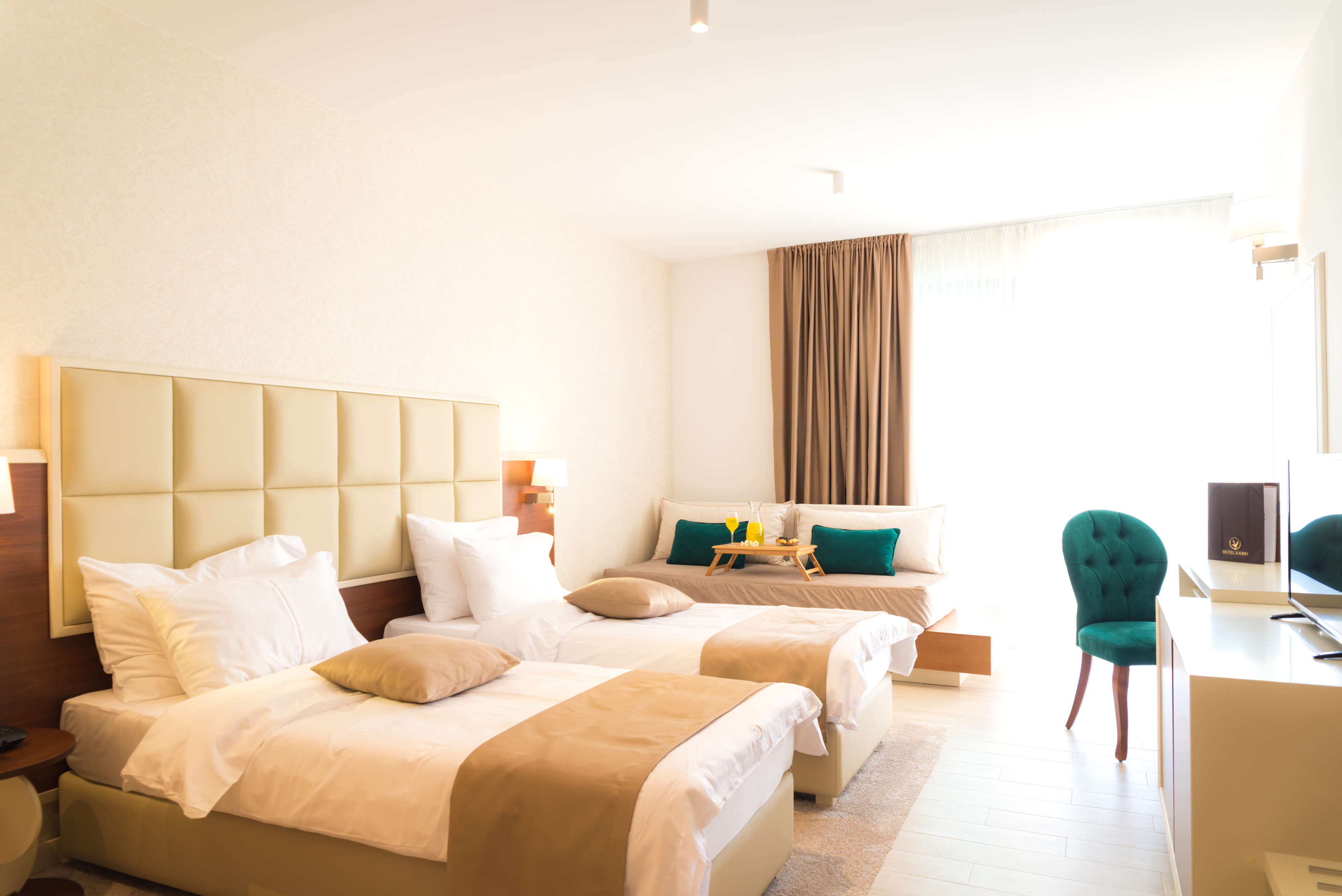 Triple Room