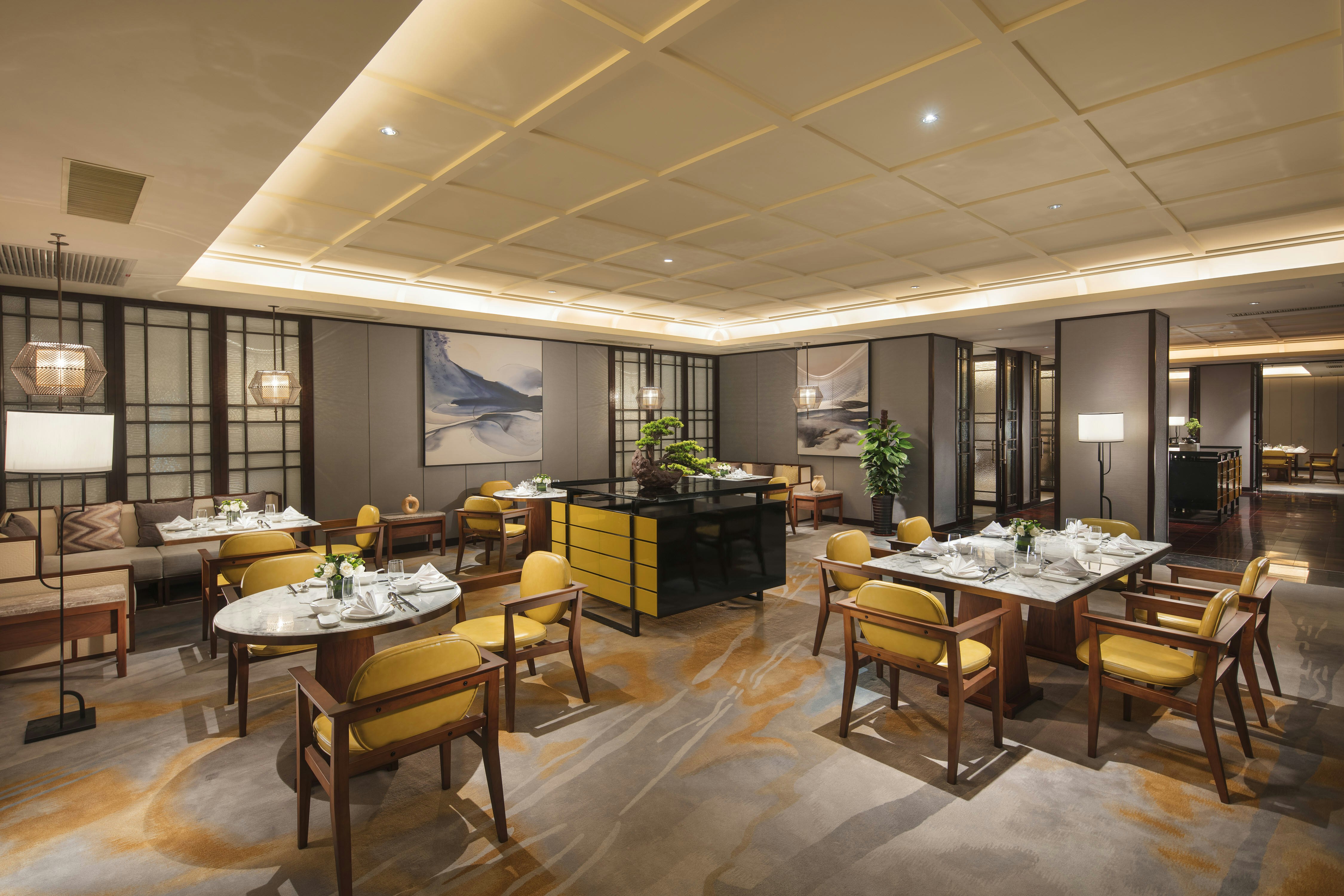 Hilton Dalian Golden Pebble Beach Resort 28/44